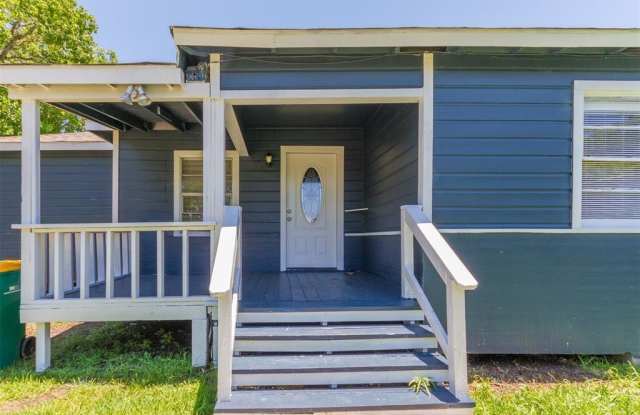 607 Rosedale Street - 607 Rosedale Street, La Marque, TX 77568
