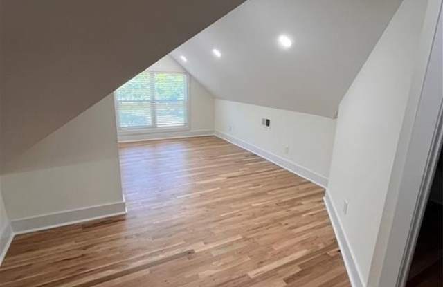 1511 Belmont Avenue SW Gallery 3