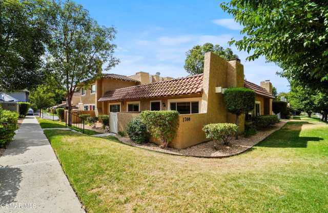 1766 E Avenida De Las Flores photos photos 1766 E Avenida De Las Flores photos photos