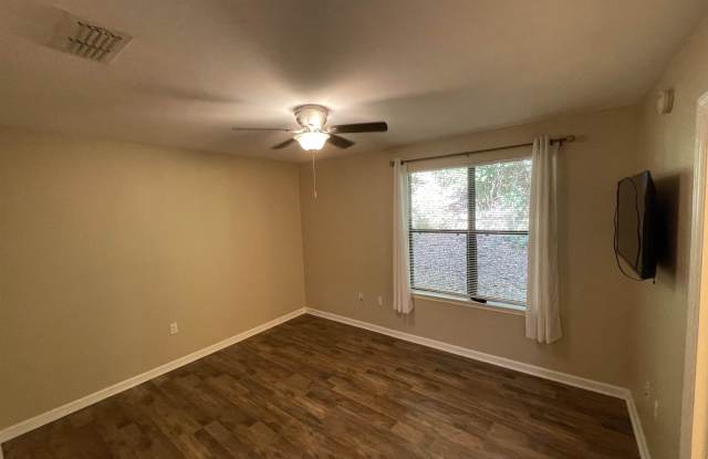2310 Timber Oaks Lane Gallery 3
