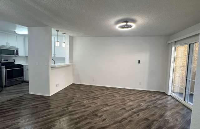 5050 Klump Ave. Gallery 3