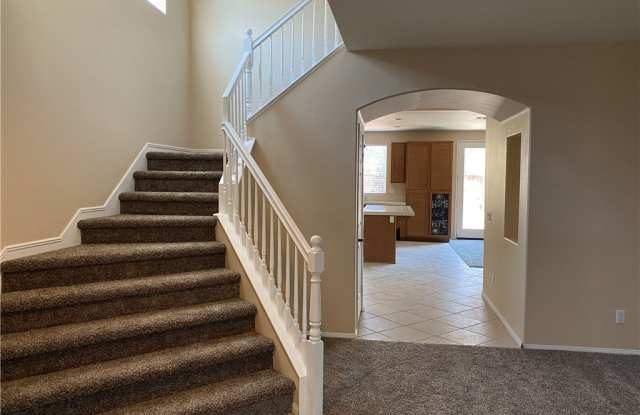 1148 Arrowhead Avenue Gallery 3