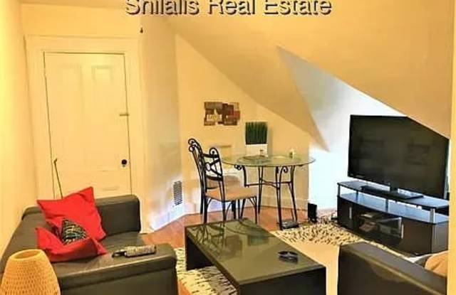 2 Summit Ave. photos photos