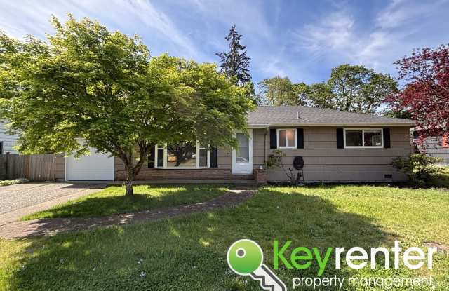 Gorgeous 3 Bed 1 Bath Home in Lakewood, WA! - 6818 87th Street Southwest, Lakewood, WA 98499