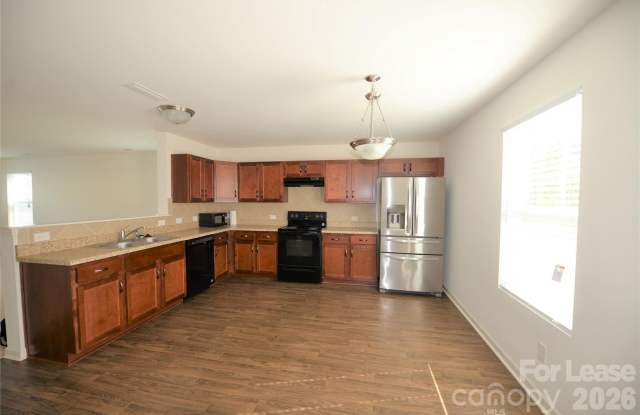9527 Hanberry Boulevard Gallery 4