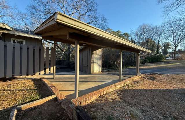 2 Bedrooms, 2 Bathrooms - Home in Maplewood! Gallery 4
