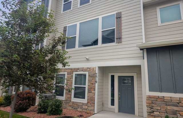 Three Bedroom Townhome photos photos