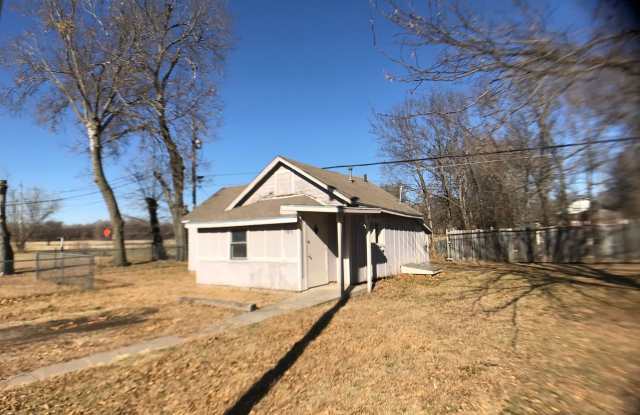 1 bed 1 bath single family home. photos photos