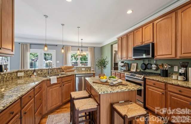 8348 Rocky River Road Gallery 4