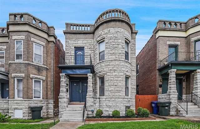 4629 Washington Avenue photos photos