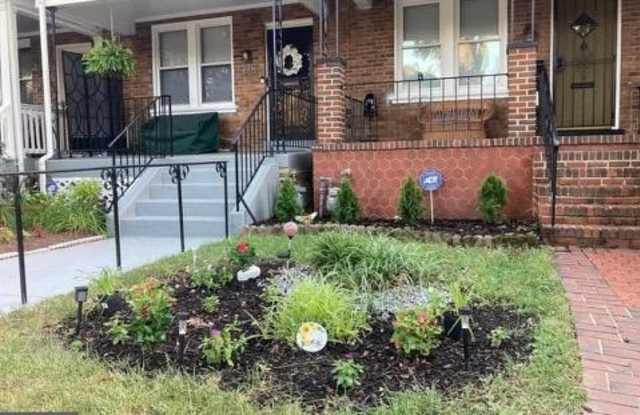 337 KENTUCKY AVE SE - 337 Kentucky Avenue Southeast, Washington, DC 20003