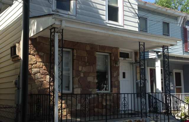 Great Home in Villa Park! Improvements underway!! Spacious Living Area and Eat-in-Kitchen! Laundry Hook-ups! Basement! Parking! photos photos