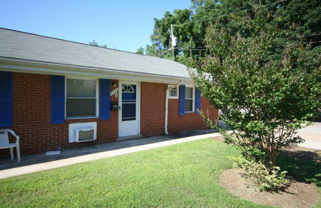 Renovated Apartment Near Duke West / W / Garden Plots photos photos
