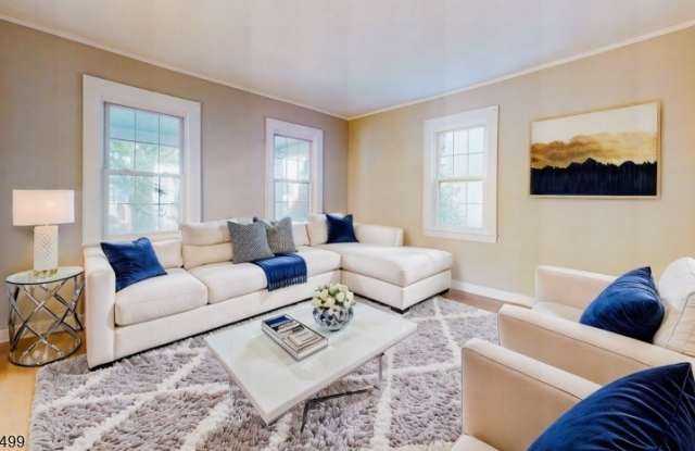 74 2Nd St photos photos