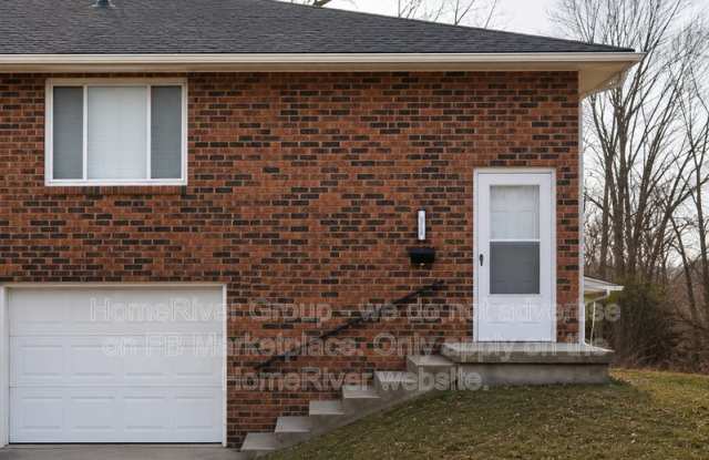 5929 Freeman Ave photos photos