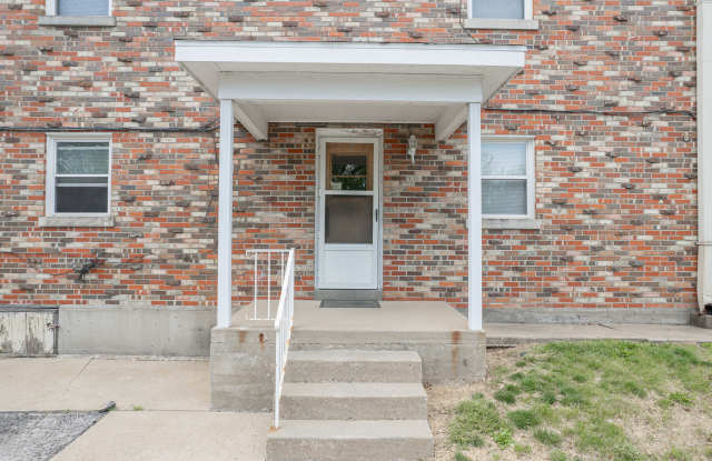 1002 E Capitol - 9 photos photos