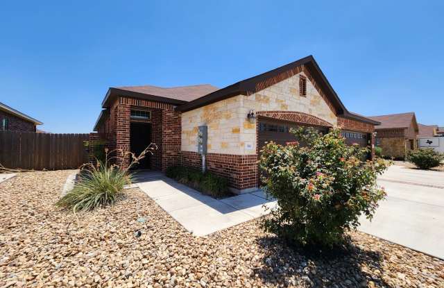 Near Creekside Shopping, Restaurants, & Entertainment / Fridge Included / Fenced in Back Yard /  Covered Back Patio / CISD photos photos