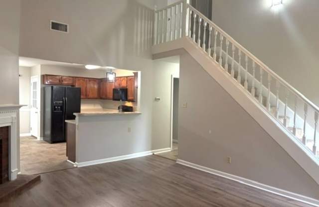 2972 WOODLAND ASH Cv Gallery 4