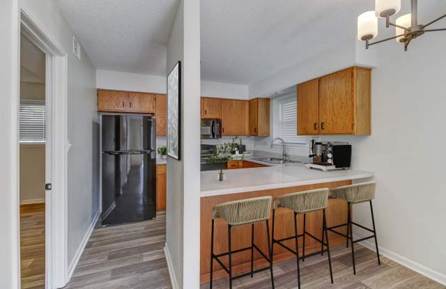 Ramsgate Apartments & Townhomes Gallery 3