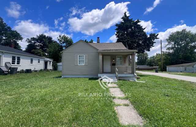 Newly Renovated, 3 Bedroom, 2 Bathroom Home Available NOW! Gallery 3