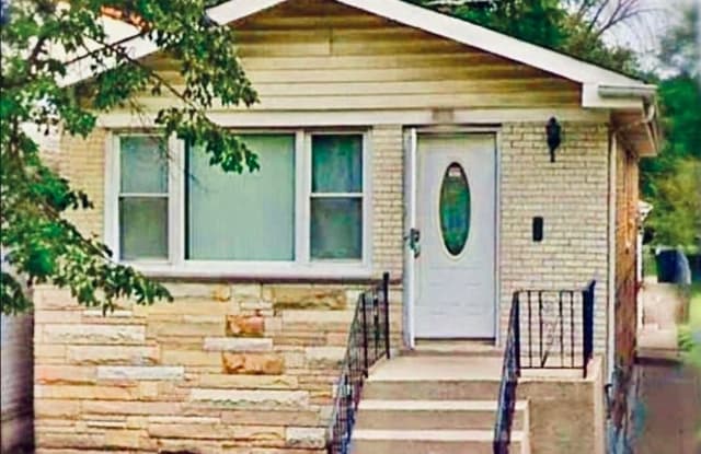 5637 N Jersey Ave - 5637 North Jersey Avenue, Chicago, IL 60659