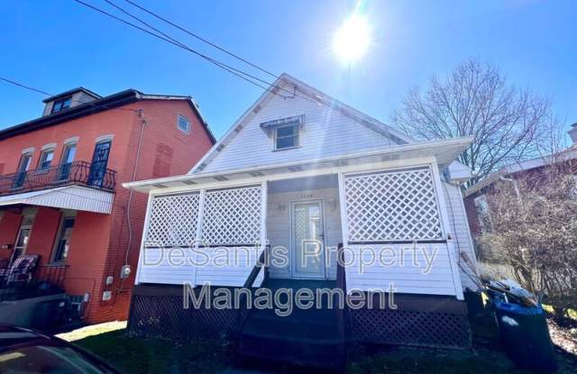 1244 Maple Avenue - 1244 Maple Avenue, Monessen, PA 15062