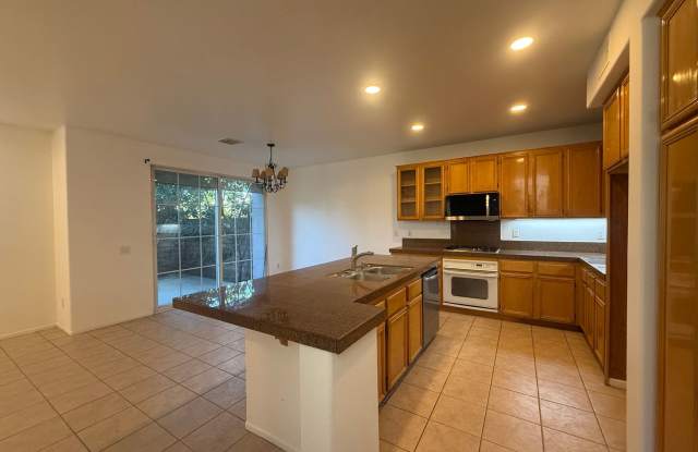 3 bed, 2 1/2 bath home in East Simi Valley photos photos