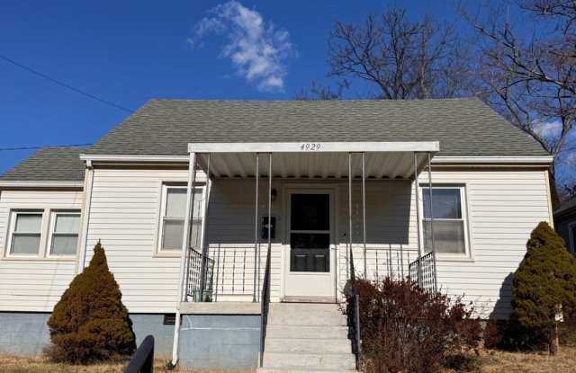 2 Bedroom with Possible 3rd || 1 Bathroom - Single Family Home photos photos