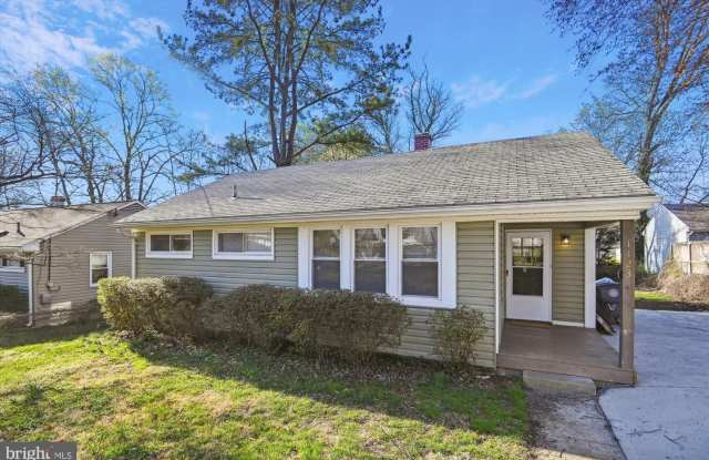 1123 PARRISH DR photos photos