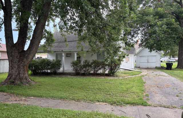 SINGLE FAMILY HOME IN ROSSVILLE KANSAS Gallery 1