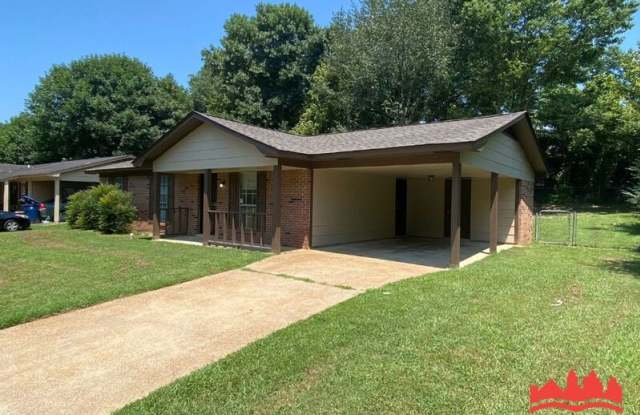 5870 Jackson Dr Gallery 2