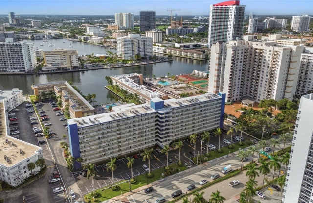 1893 S OCEAN DRIVE photos photos