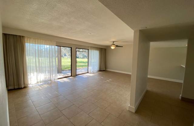 2 Bedroom, 2 Bath Condo in Grenelefe - 711 Olde Camelot Circle, Grenelefe, FL 33844