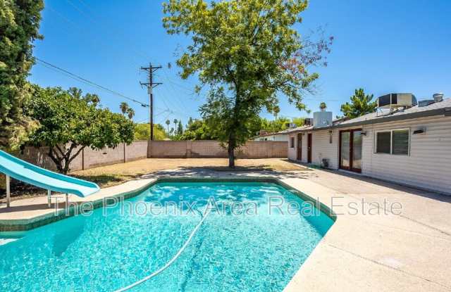 522 E Balboa Dr photos photos
