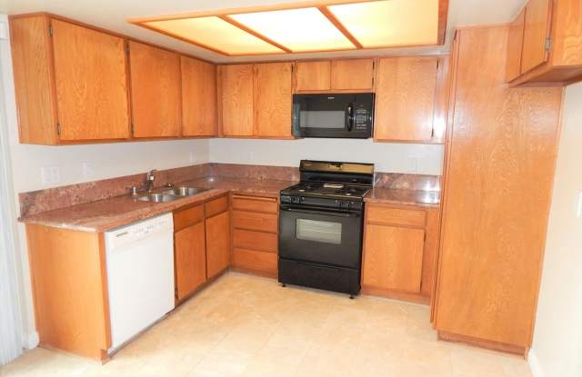16796 Redwing Lane Gallery 4