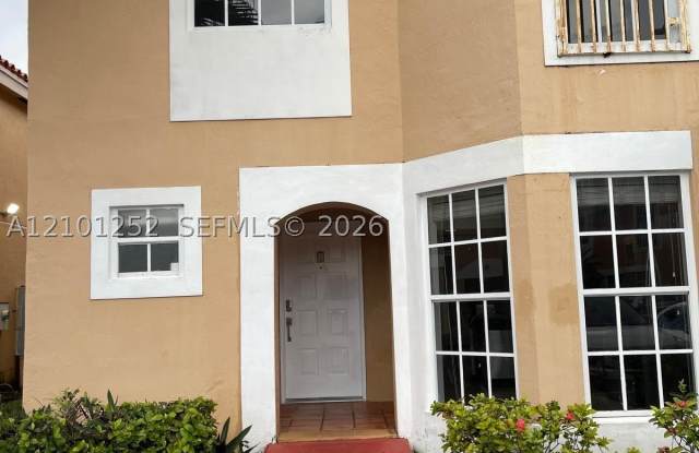 14255 SW 57th Ln Gallery 1
