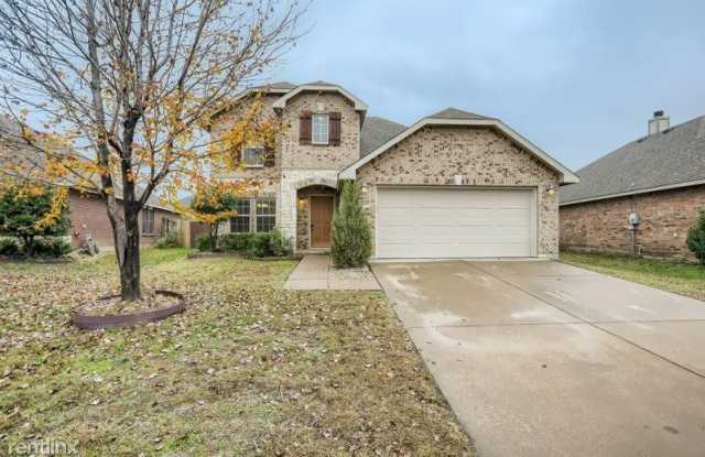 828 Sheryn Dr - 828 Sheryn Drive, Burleson, TX 76028