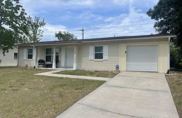 980 Manati Ave. photos photos