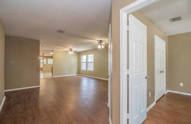12928 Cedar Hollow Drive Gallery 3