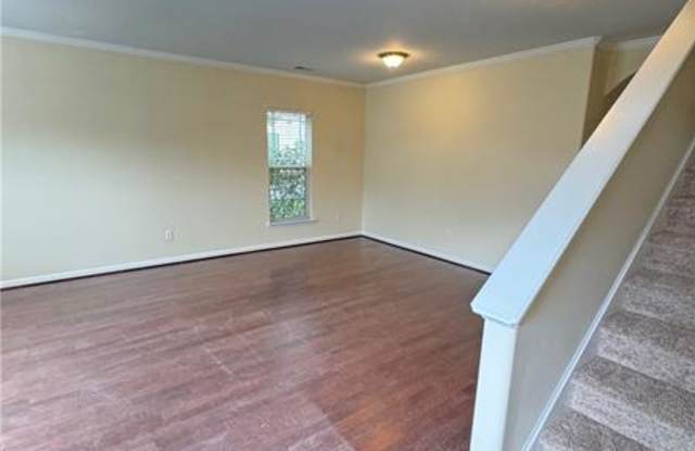 123 Lake House Road Gallery 3