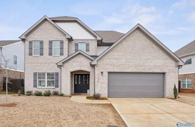 3211 Southfield Lane SW - 3211 Southfield Lane Southwest, Huntsville, AL 35805