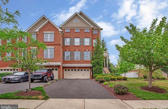 4512 GRAZING Way photos photos