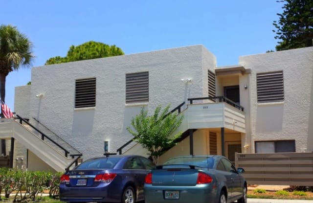 303 SPRINGDALE DRIVE - 303 Springdale Drive, South Bradenton, FL 34210