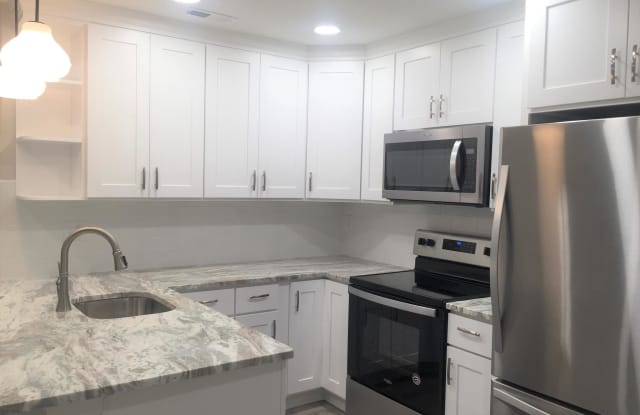 144 ASHTON COURT - 144 Ashton Ct, Gloucester County, NJ 08051
