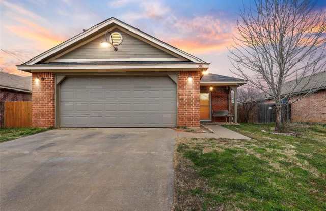 391 Gavins Way photos photos