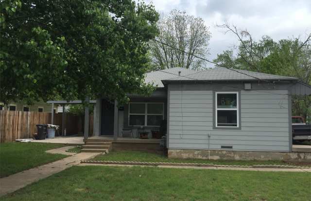206 Merritt - 206 Merritt St, Fort Worth, TX 76114