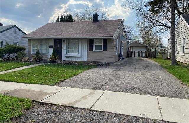 3133 WARICK Road Gallery 2