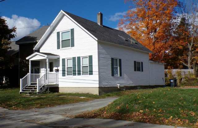 26 Pine Street, Orono ME Gallery 1