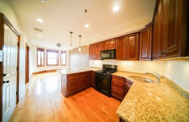 661 Tremont St 5D - 661 Tremont Street, Boston, MA 02118