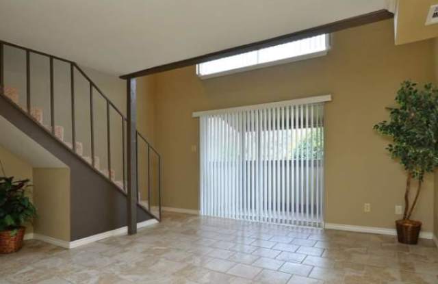8948 Datapoint Dr Gallery 3